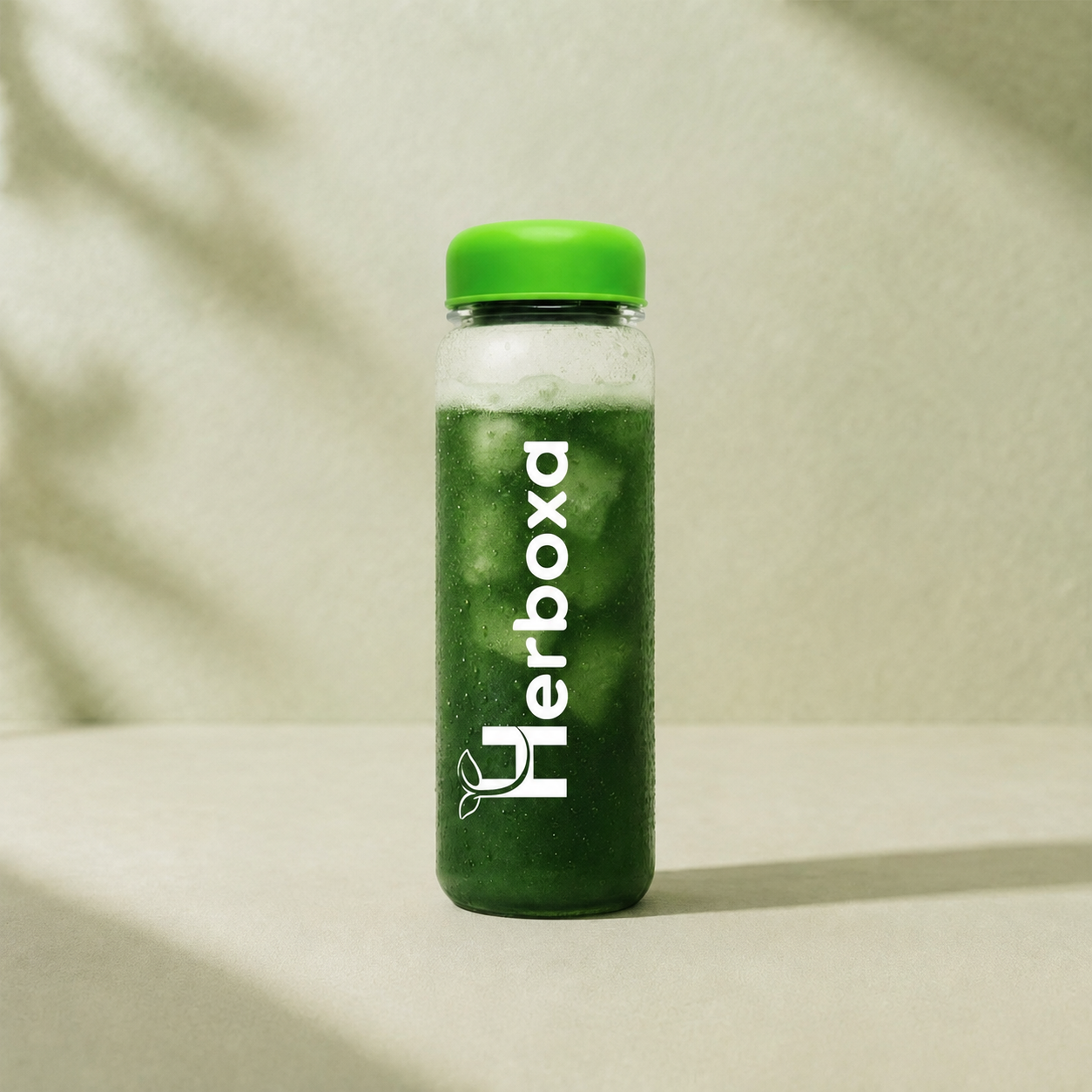 Grenova Super Greens zöld ital jeges palackban